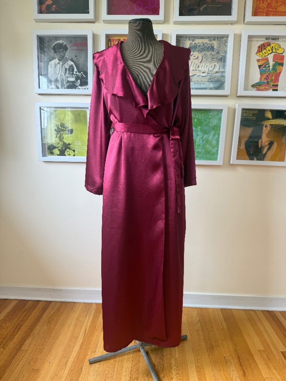 Vintage Burgundy Satin Wrap Maxi Dress House Coat Ruffle Collar Old Hollywood